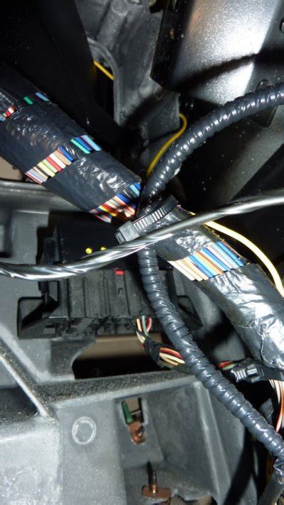 2004 ford expedition xlt smart junction box|Intermittent Turn Signal issue .